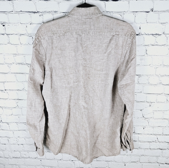 SAKS FIFTH AVENUE | 100% linen flip cuff collared button up classic fit shirt - Picture 3 of 8